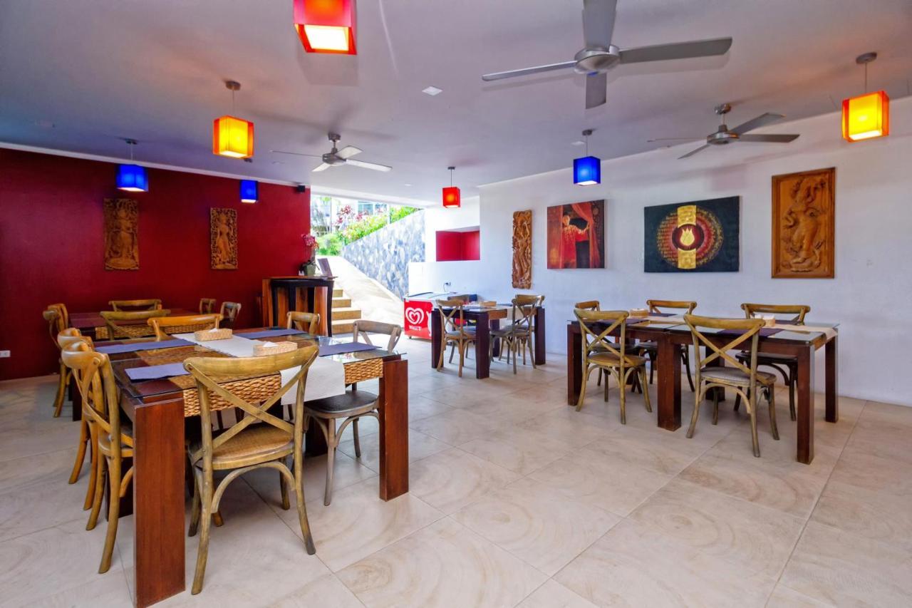 Hill Side Karon Kata Beach Condo Phuket Exteriör bild